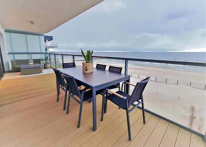 Baltic View Luxury Apartment Gardenia Front